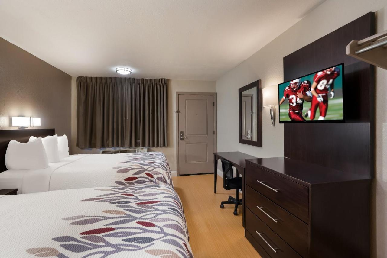 Red Roof Inn Stockton Bagian luar foto